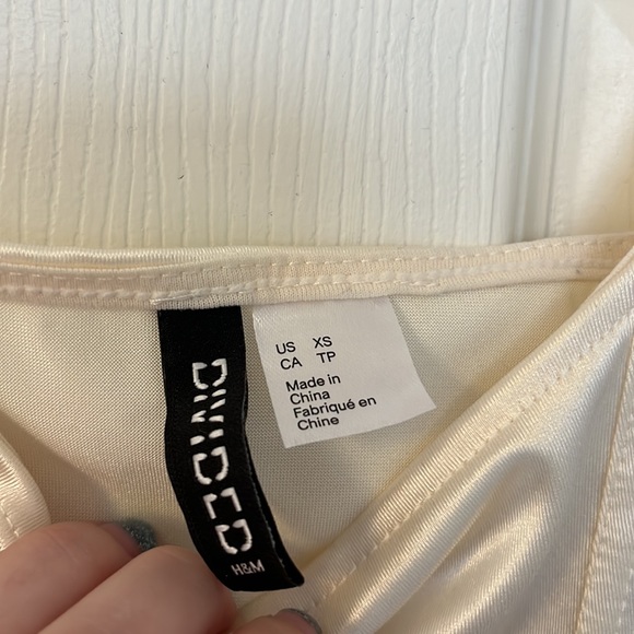 Beautiful Off White Renaissance Corset Top - Picture 4 of 4